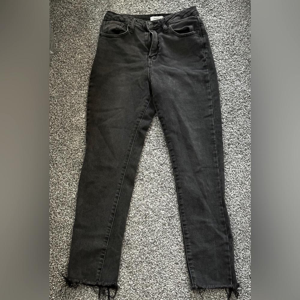 Selling forever 21 Jeans size 27
